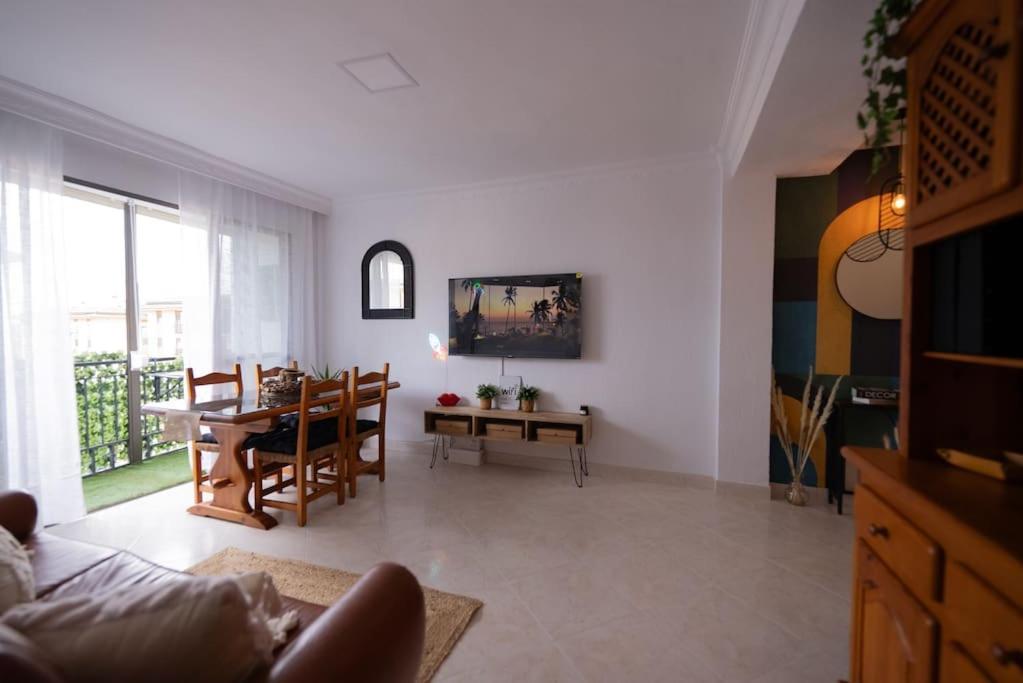 Apartamento Chic In Huelva 4 Habitaciones Esterno foto